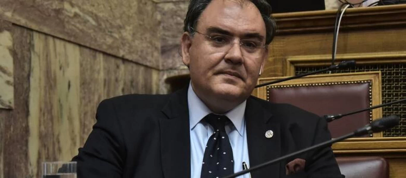 Παίζουν με τη νοημοσύνη μας και τις τύχες των παιδιών μας: «Ενδέχεται να κλείσουν τα δημοτικά» λέει ο Δ.Σαρηγιάννης